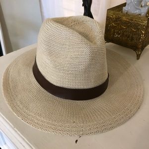 Goorin Bros packable hat